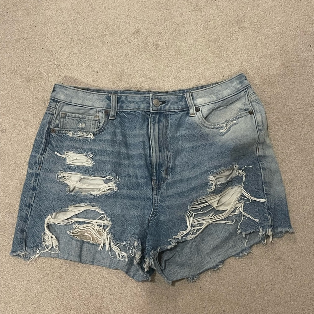 American Eagle Outfitters Distressed Mom Jean Shorts Sz 14